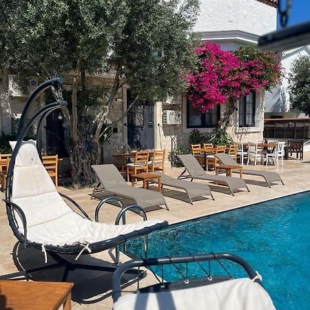 Alacati Albatross Hotel Bagian luar foto