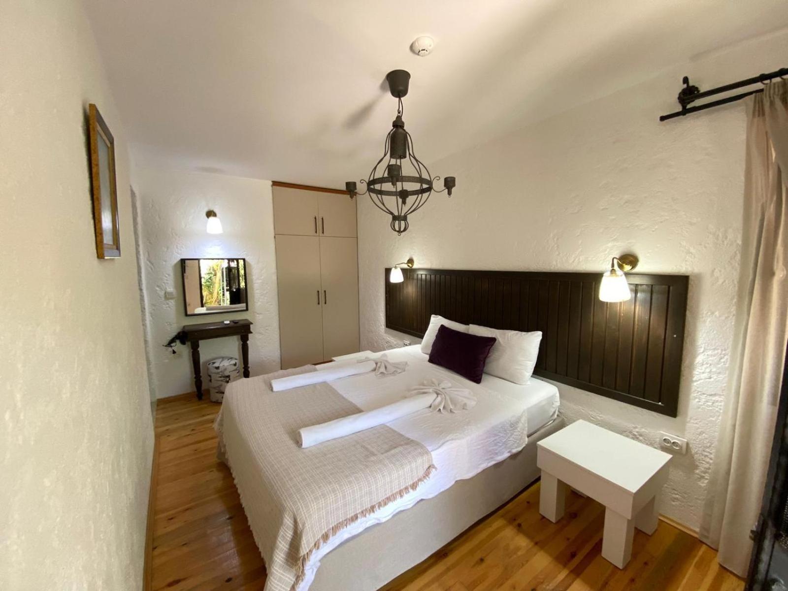 Alacati Albatross Hotel Bagian luar foto